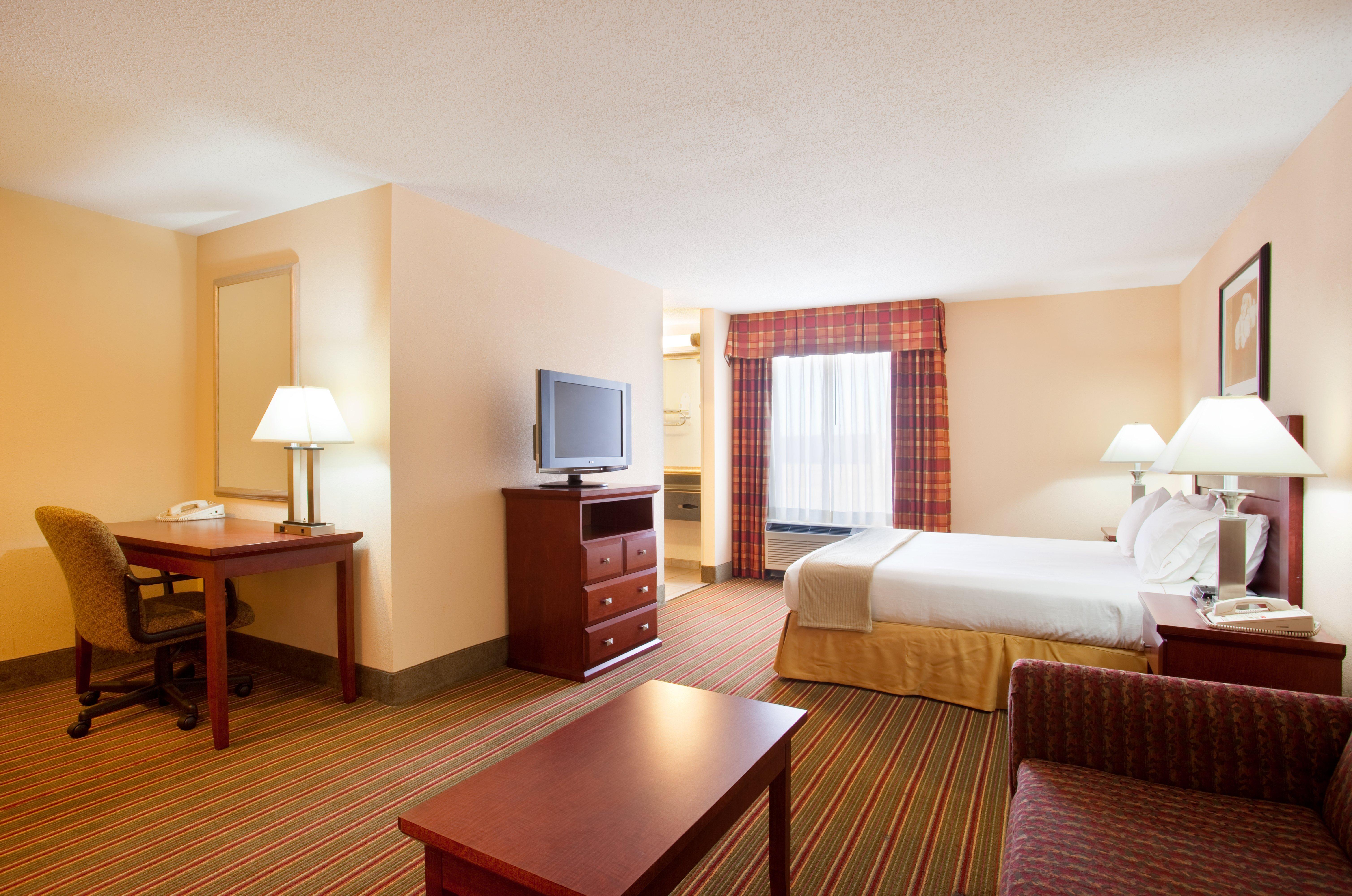 Best Western Plus Bourbonnais Hotel & Suites Buitenkant foto