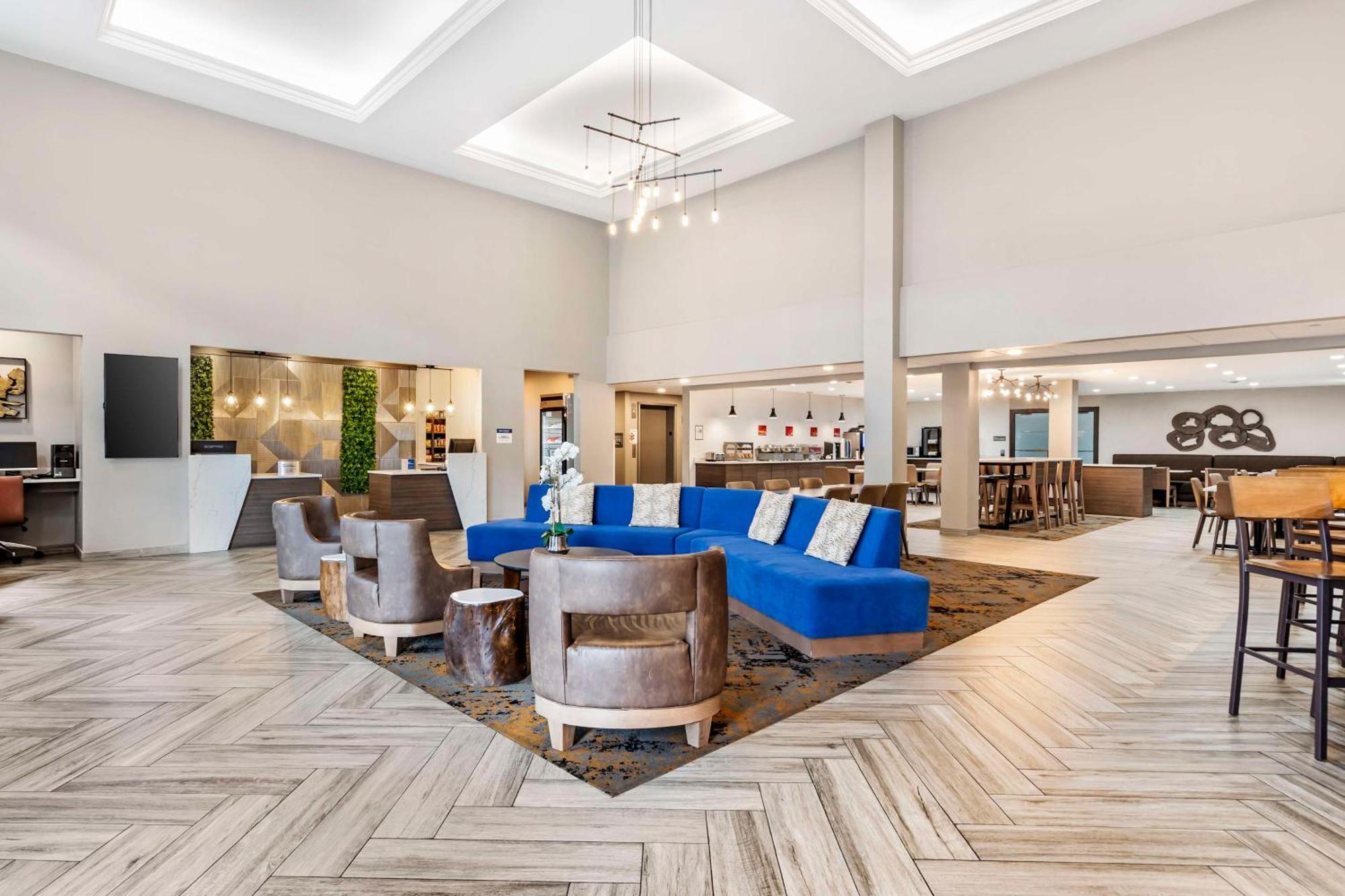 Best Western Plus Bourbonnais Hotel & Suites Buitenkant foto